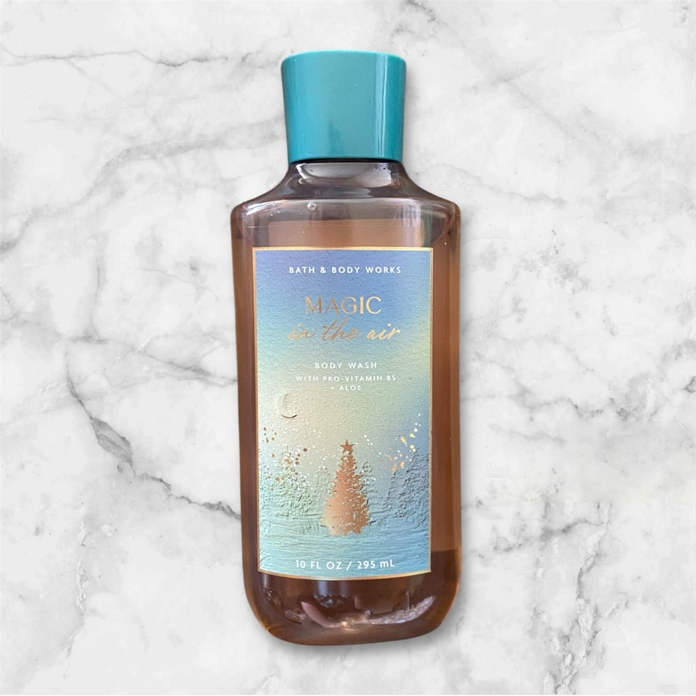 Bath & Body Works Magic in the Air Body Wash - Blue and Brown